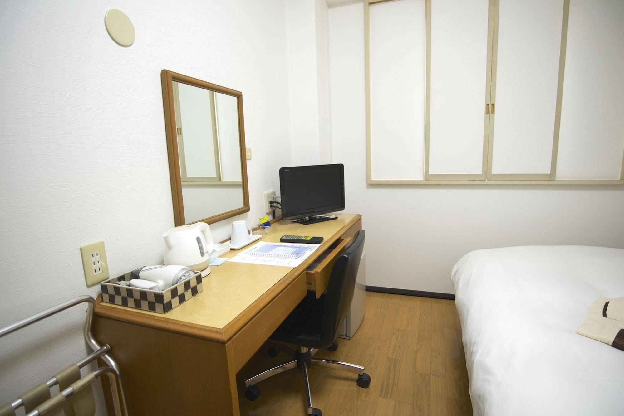 Smile Hotel Atsugi Eksteriør bilde